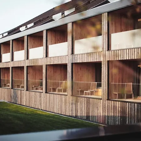 Hotel Der Oeschberghof - Golf-resort Des Jahres 5*