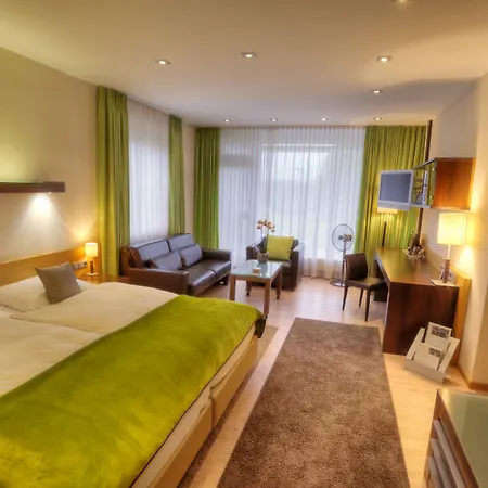 Der Oeschberghof - Golf-resort Des Jahres ホテル 5*