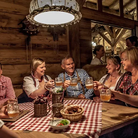 Der Oeschberghof - Golf-resort Des Jahres ホテル 5*