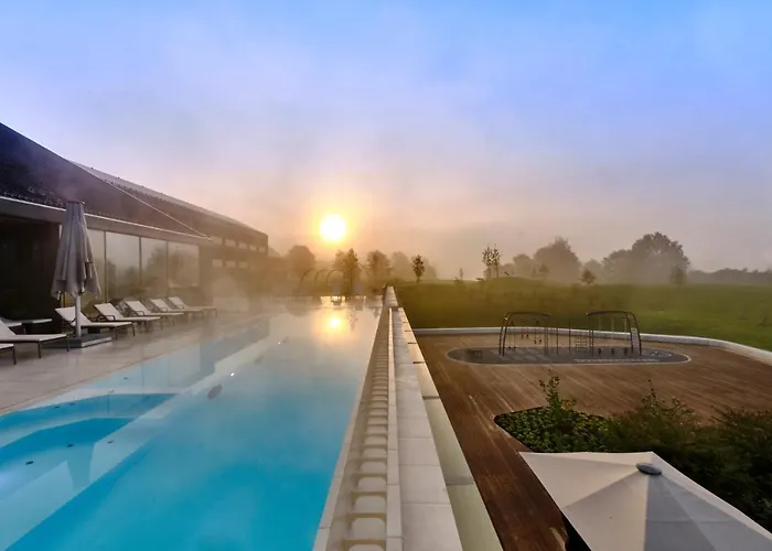 Hotel Der Oeschberghof - Golf-resort Des Jahres Donaueschingen