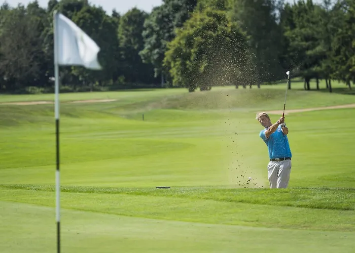 Der Oeschberghof - Golf-resort Des Jahres Hotel