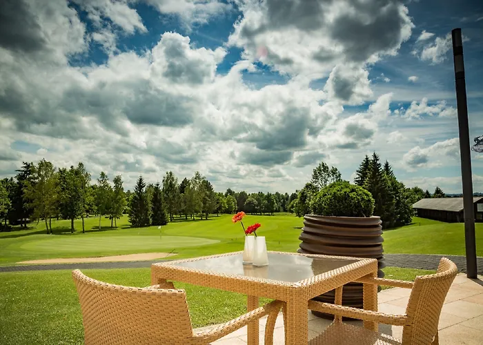 Der Oeschberghof - Golf-resort Des Jahres Hotel